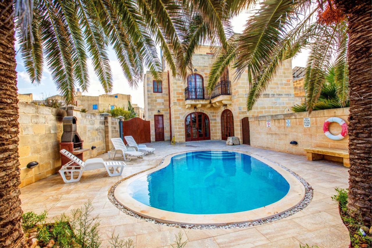 5 Bedroom Farmhouse With Private Pool & Views Dom wakacyjny